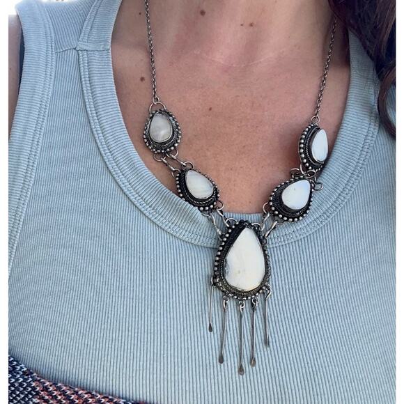Vintage Native Style SW Sterling Nickel Silver Mother Of Pearl (MOP) Necklace - Picture 1 of 5